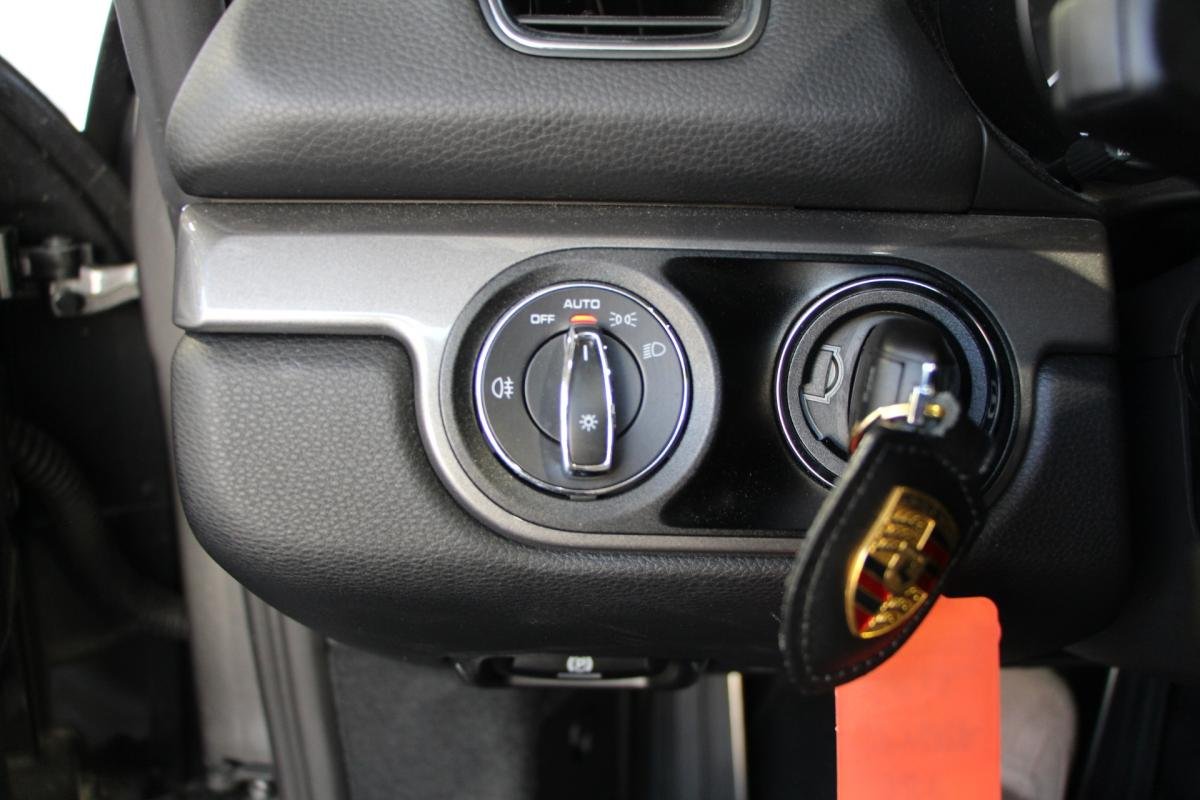 Porsche Boxster - Photo 17
