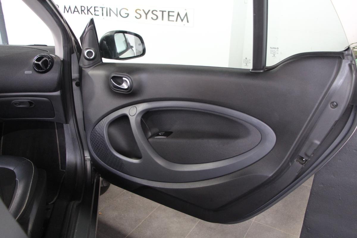 Smart ForTwo - Photo 10