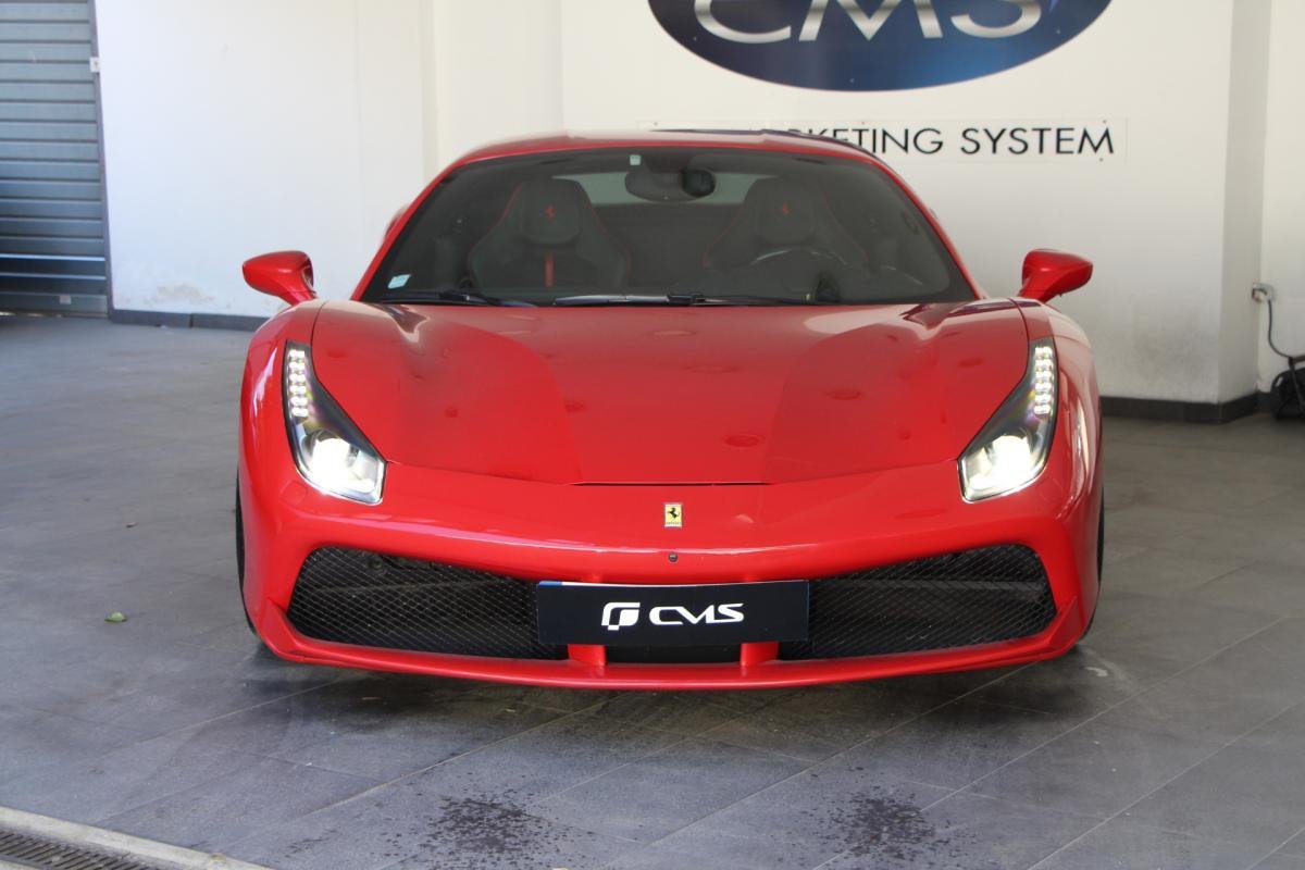 Ferrari 488 GTB - Photo 2