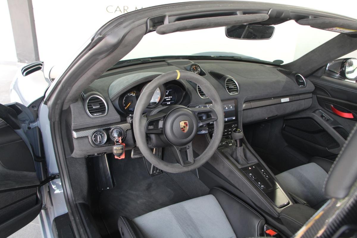 Porsche 718 Boxster - Photo 14