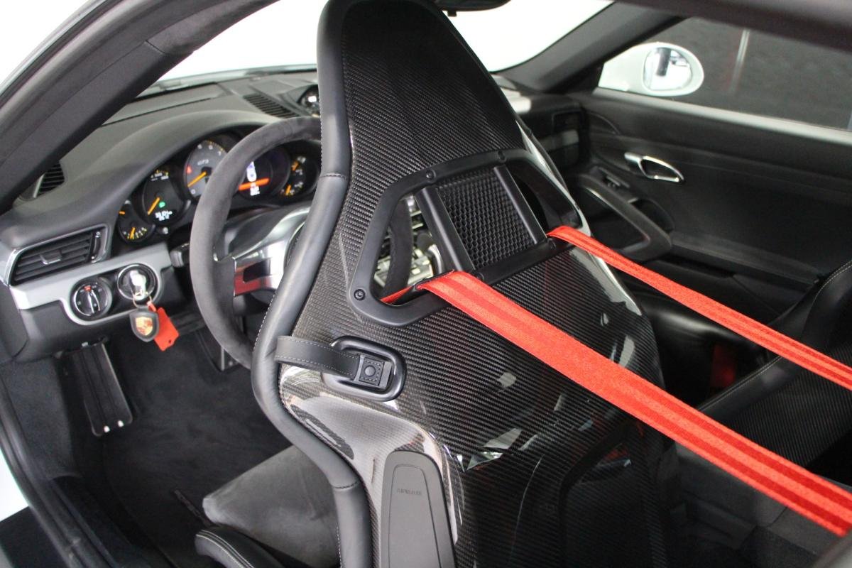 Porsche 911 - Photo 11