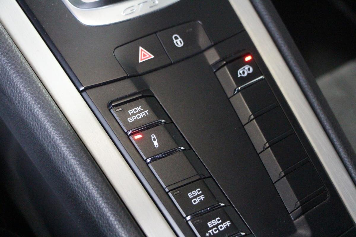 Porsche 911 - Photo 27