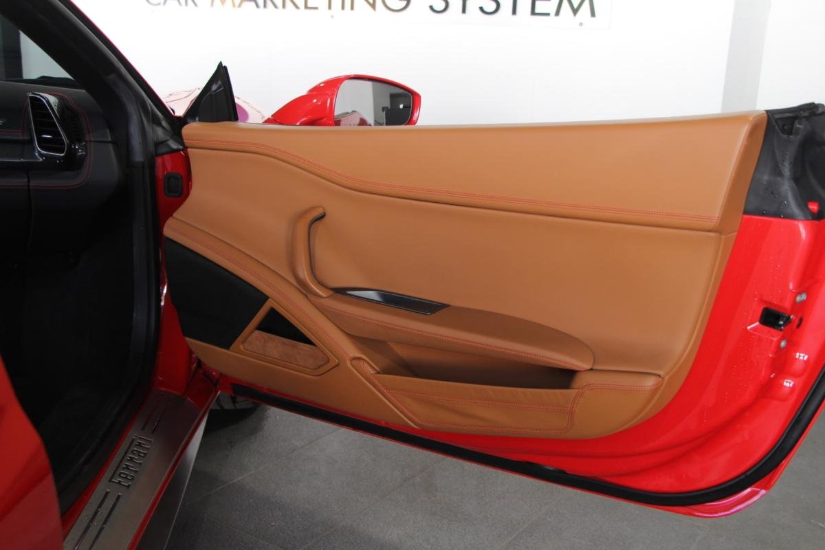 Ferrari 458 Spider - Photo 16