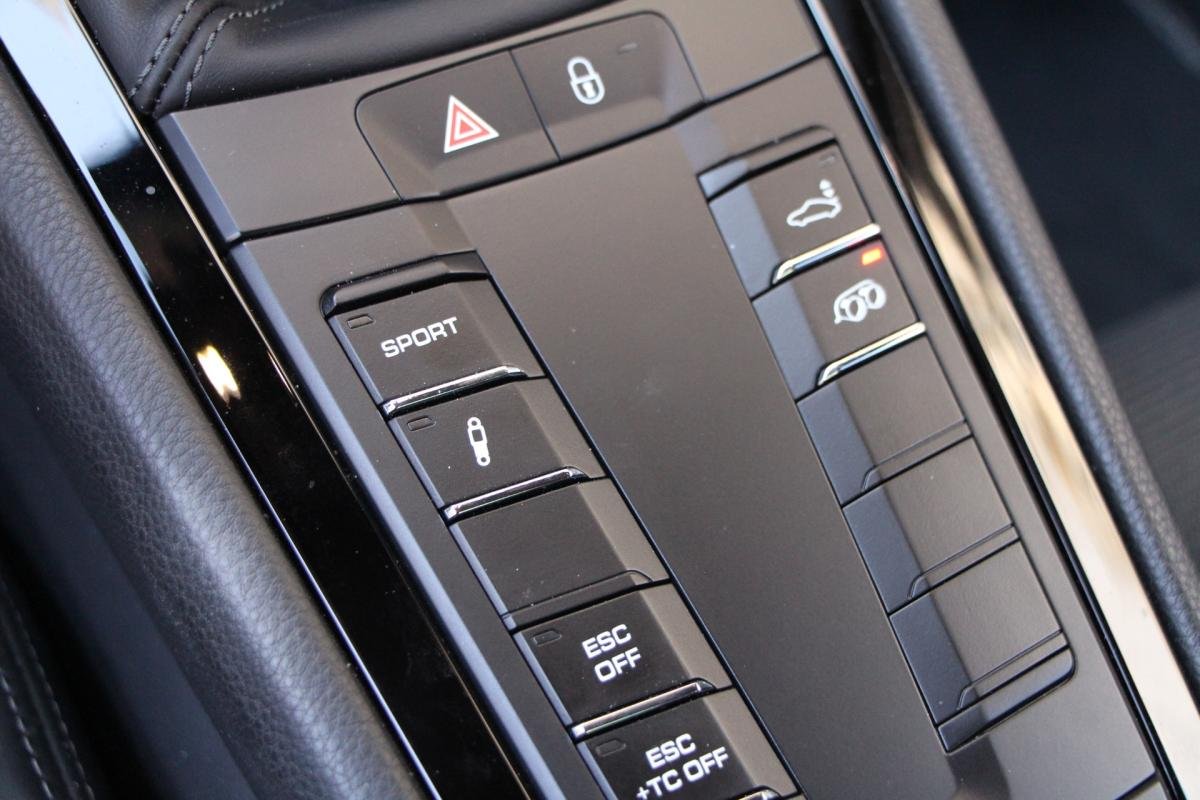 Porsche 911 - Photo 23