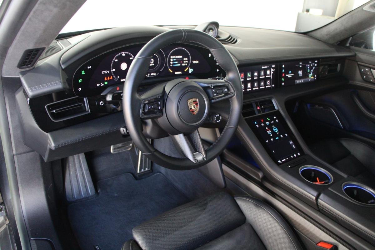 Porsche taycan - Photo 13