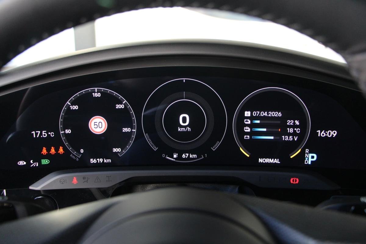 Porsche taycan - Photo 30