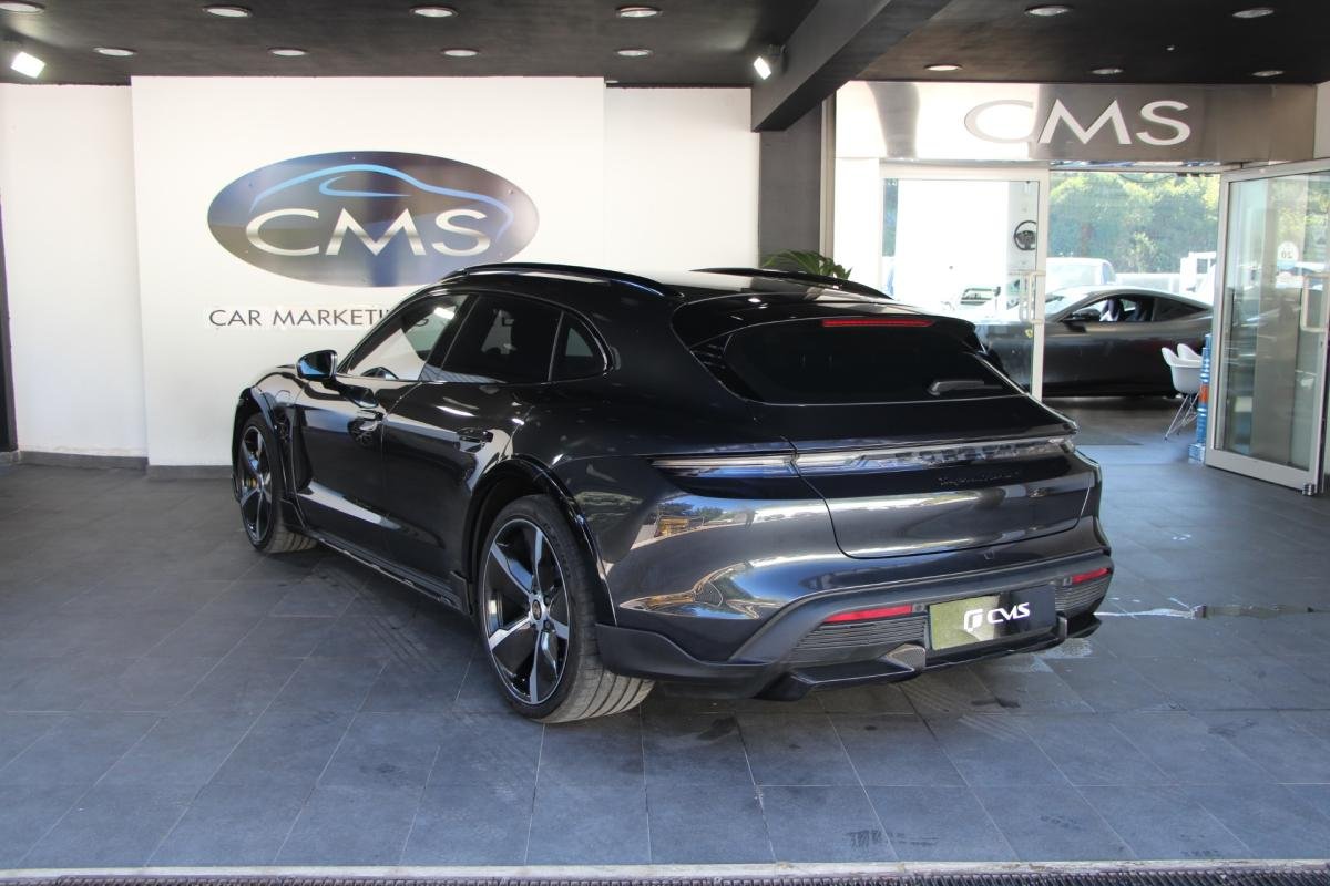 Porsche taycan - Photo 3