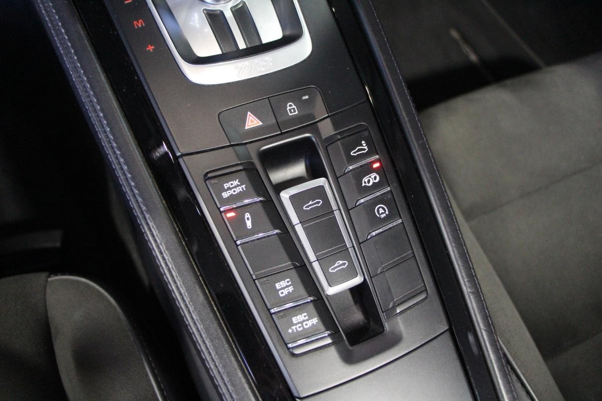 Porsche 718 - Photo 18