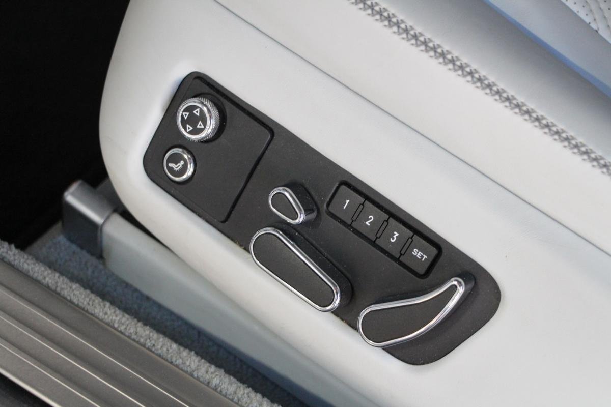 Bentley Continental GT - Photo 12