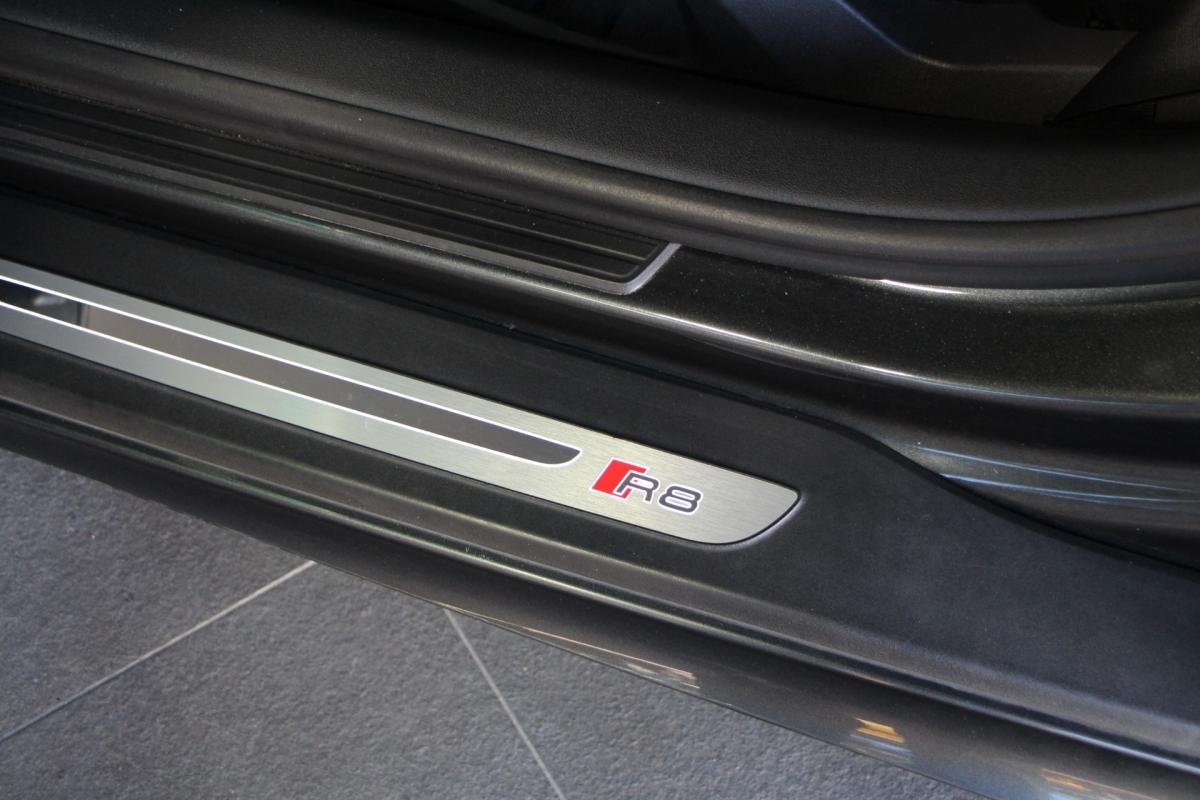 Audi R8 - Photo 11