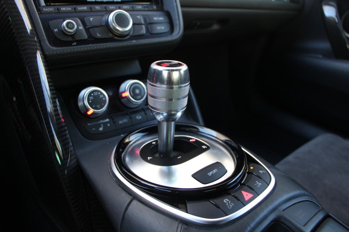 Audi R8 - Photo 13