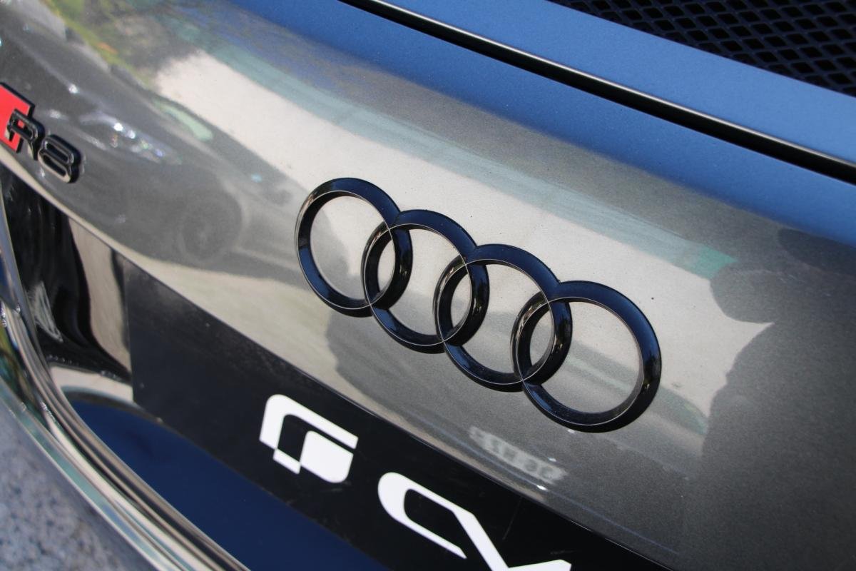 Audi R8 - Photo 18