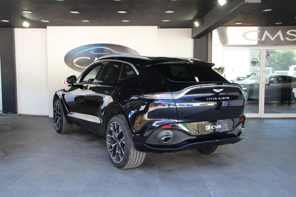Aston Martin DBX - Photo 4