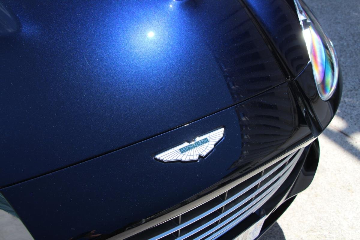 Aston Martin DBX - Photo 6