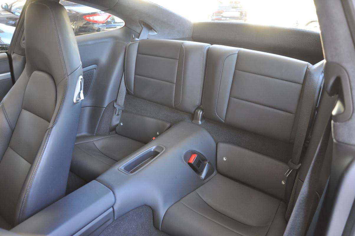 Porsche 911 - Photo 24