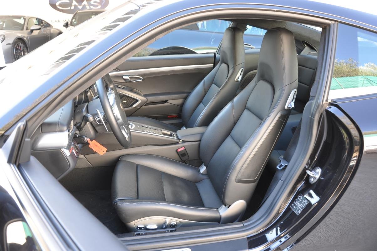 Porsche 911 - Photo 10
