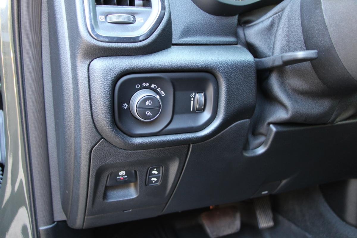 Dodge Ram - Photo 17