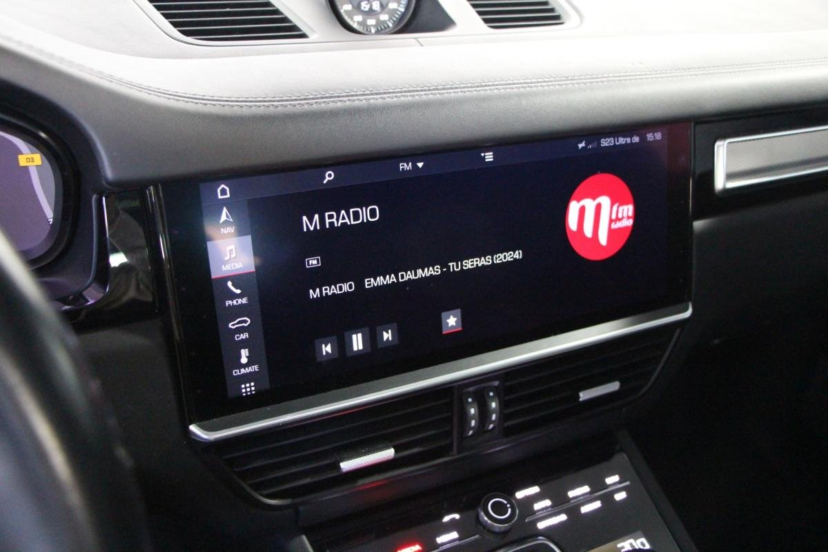 Porsche Cayenne - Photo 20