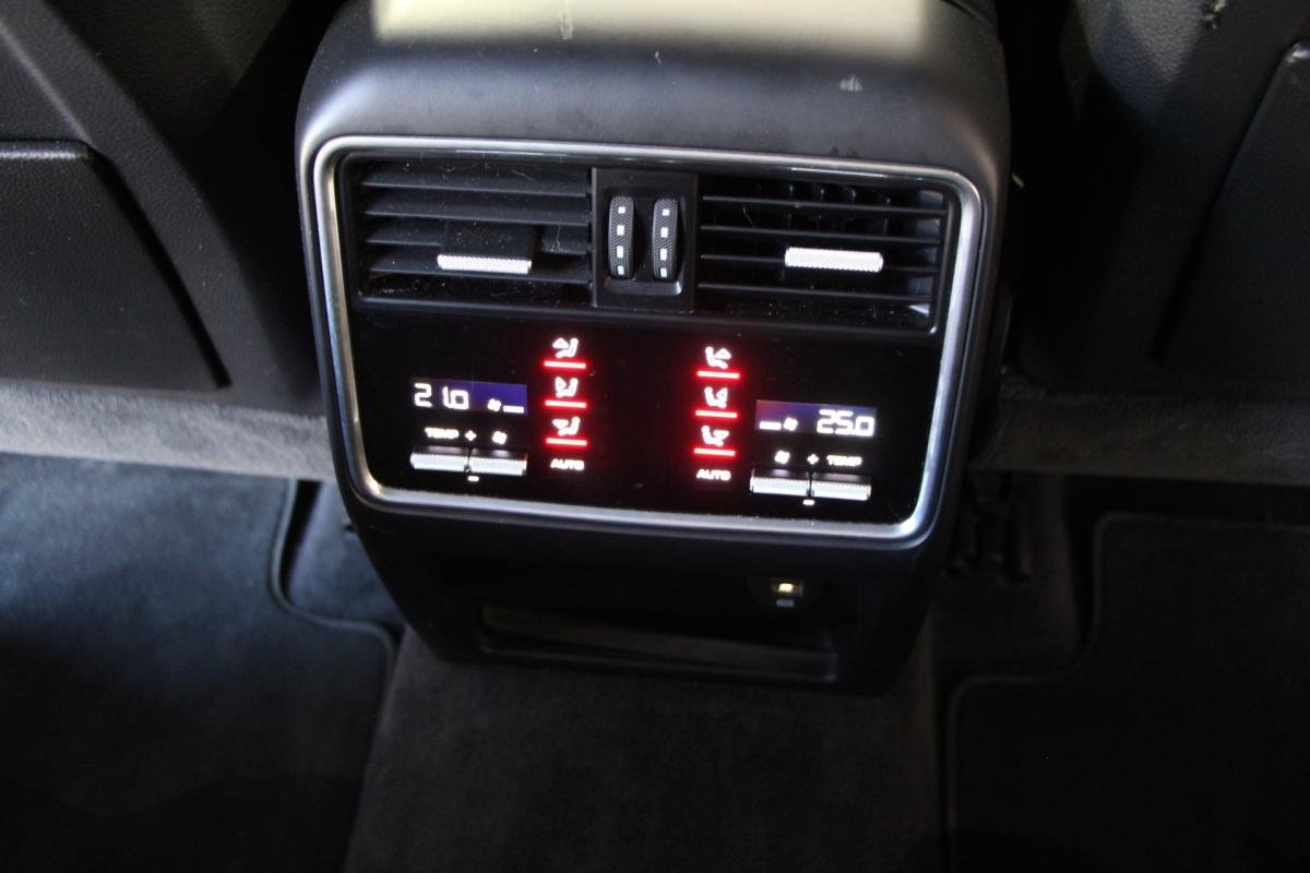 Porsche Cayenne - Photo 25