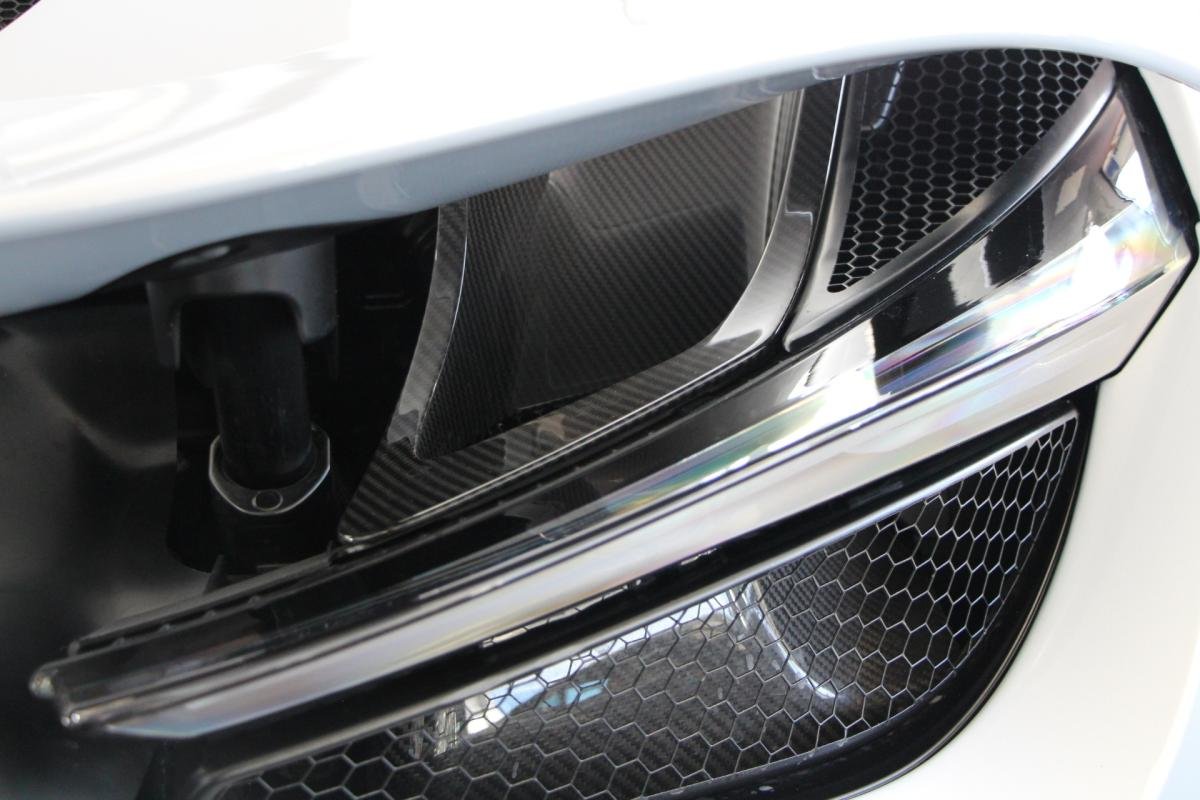 McLaren 720S - Photo 14