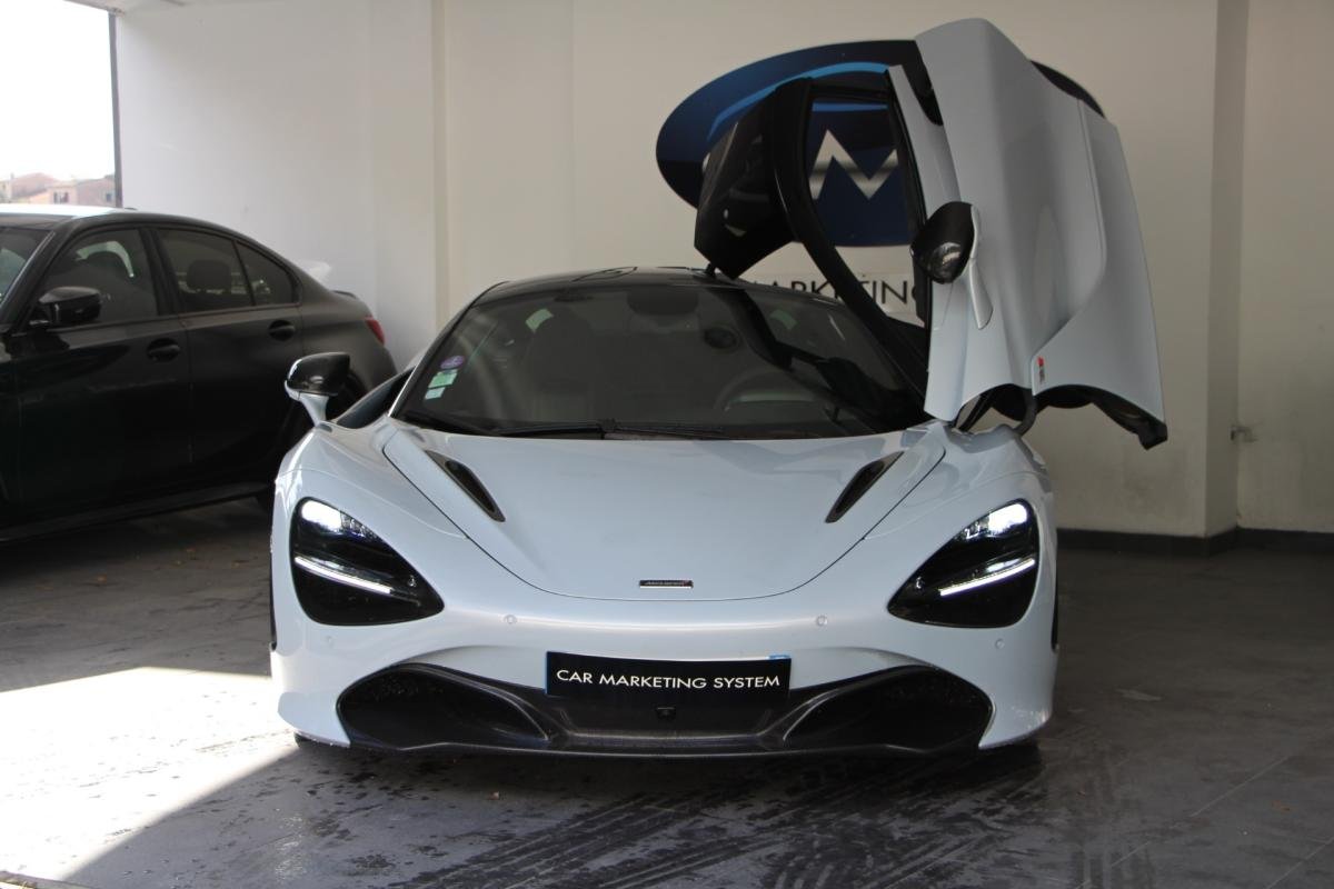 McLaren 720S - Photo 2