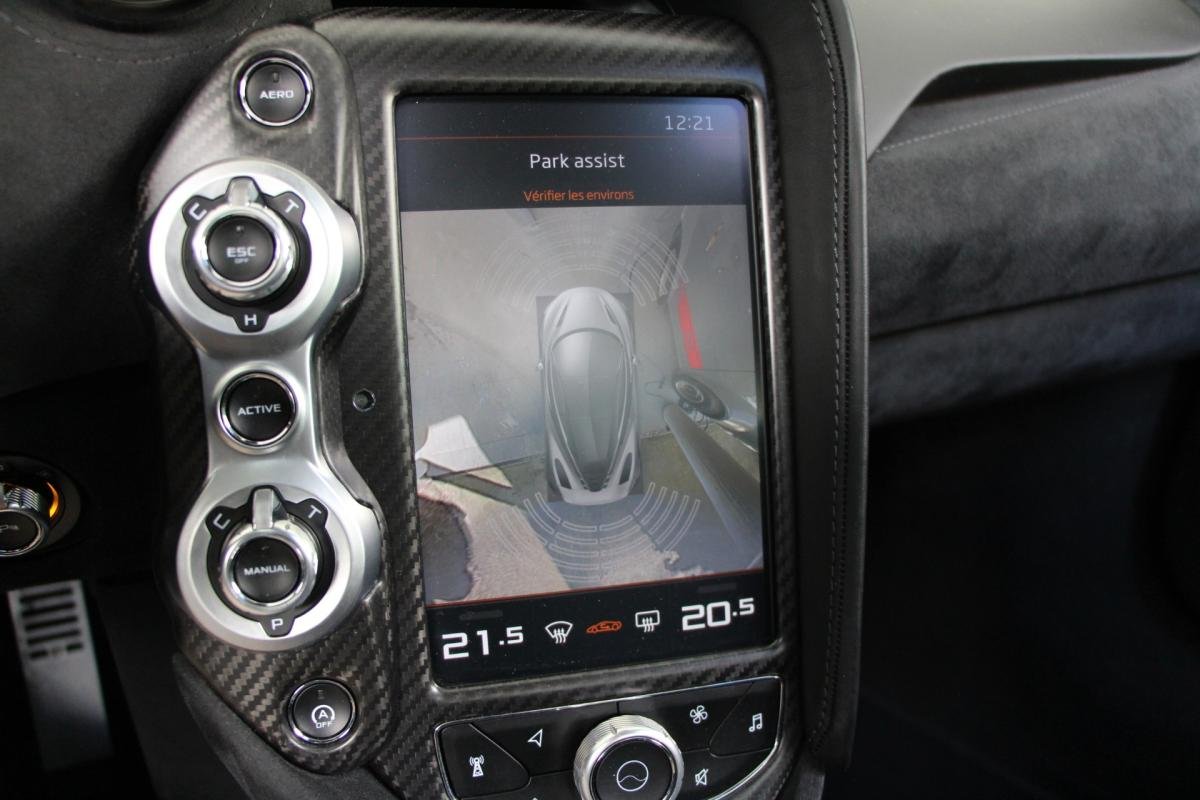 McLaren 720S - Photo 44