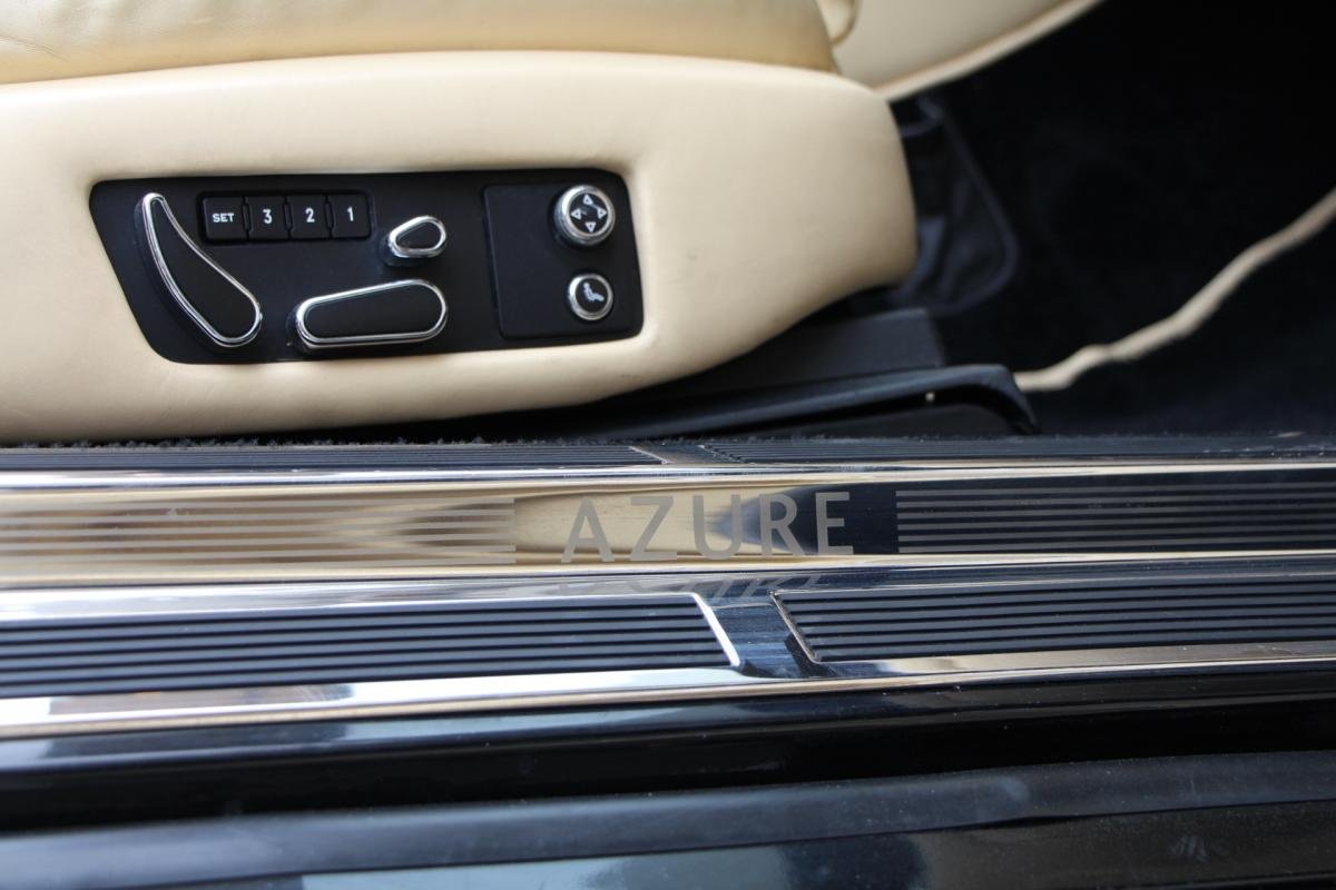 Bentley Azure - Photo 26