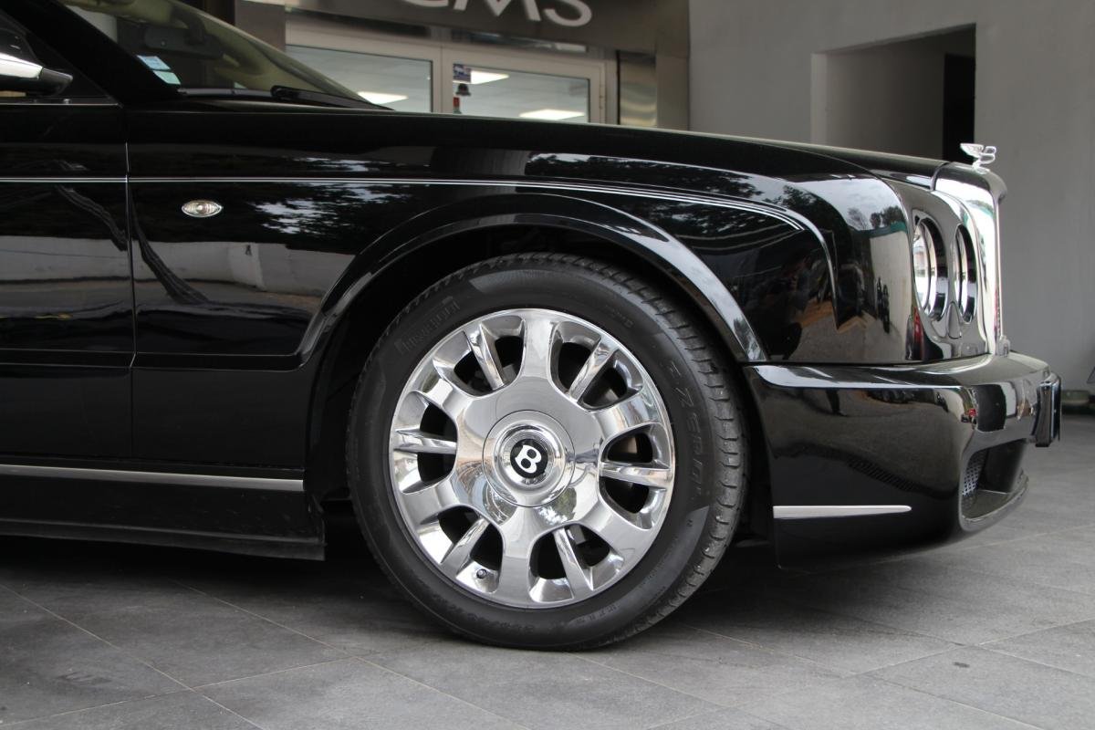 Bentley Azure - Photo 3