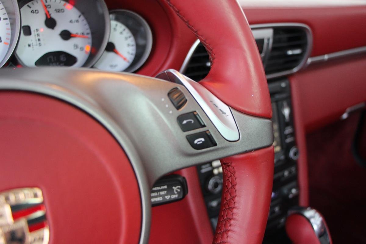 Porsche 911 - Photo 14