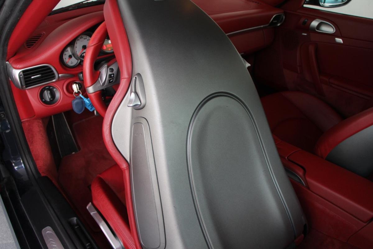 Porsche 911 - Photo 25