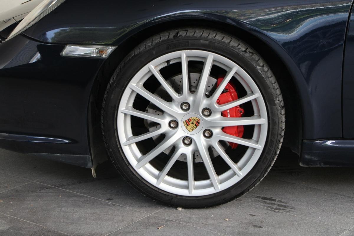 Porsche 911 - Photo 7