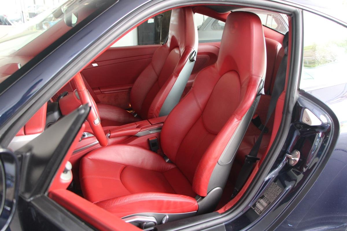 Porsche 911 - Photo 9