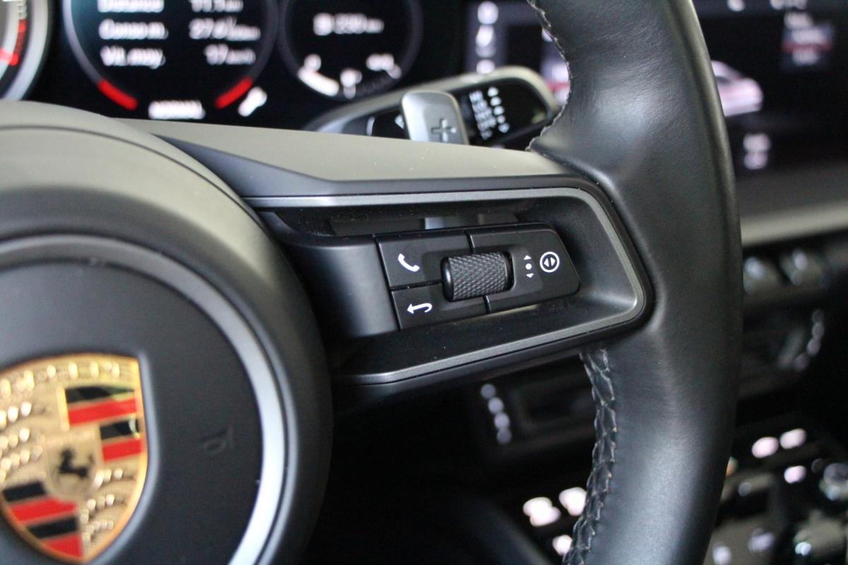 Porsche 911 - Photo 15