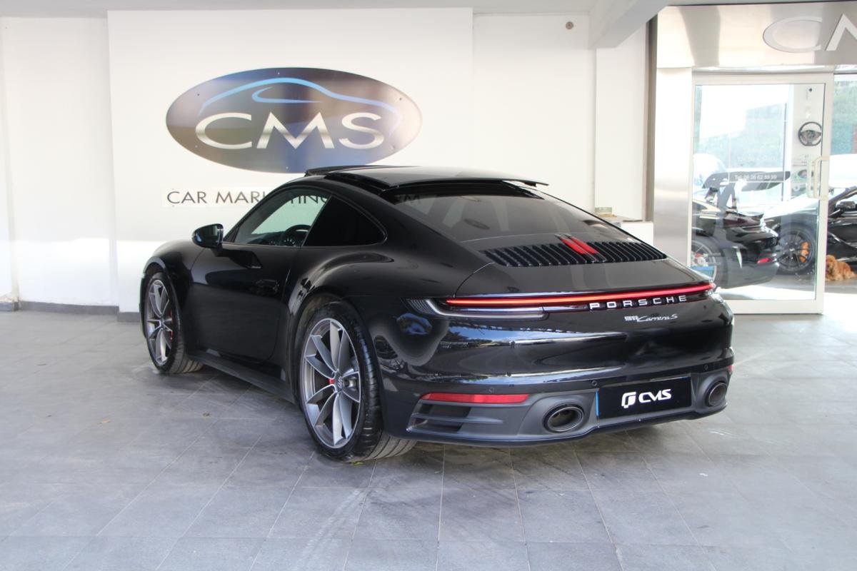 Porsche 911 - Photo 3