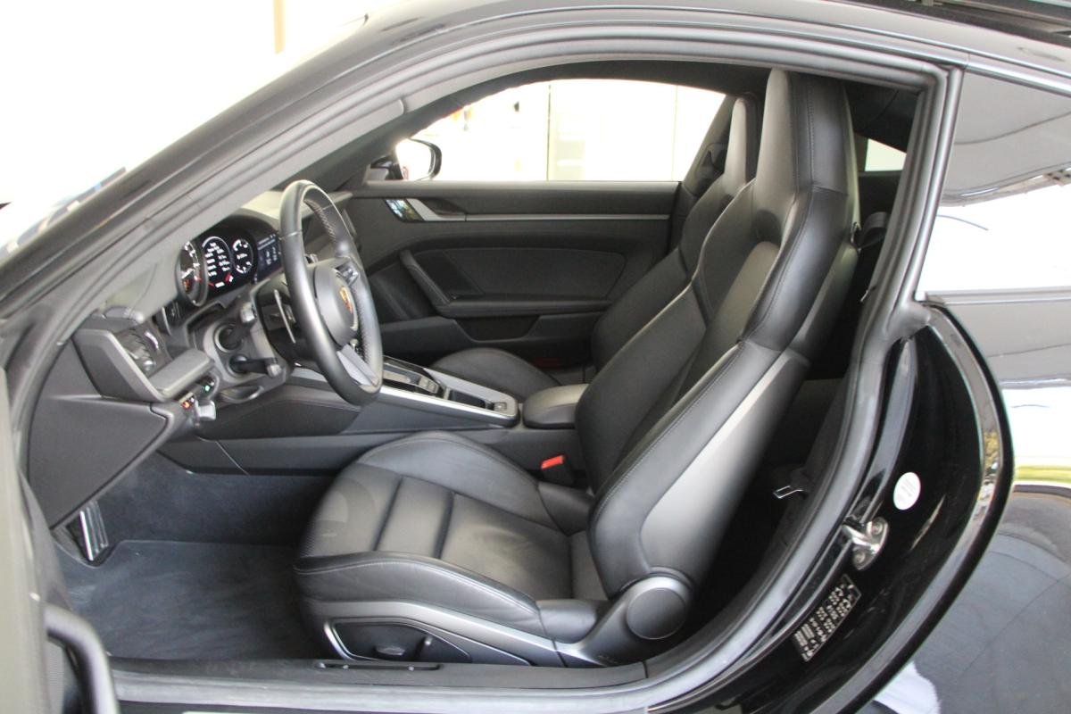Porsche 911 - Photo 8