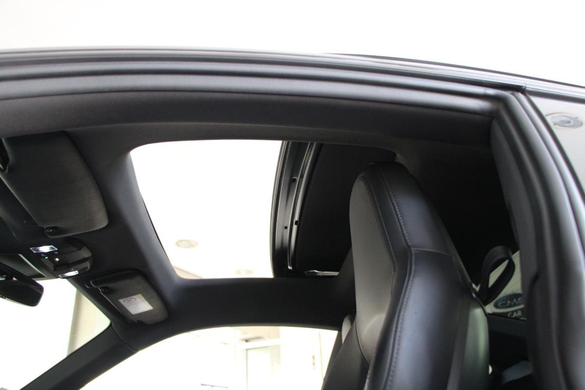 Porsche 911 - Photo 10