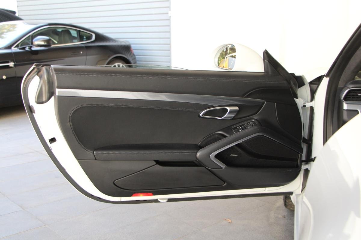 Porsche 911 - Photo 14