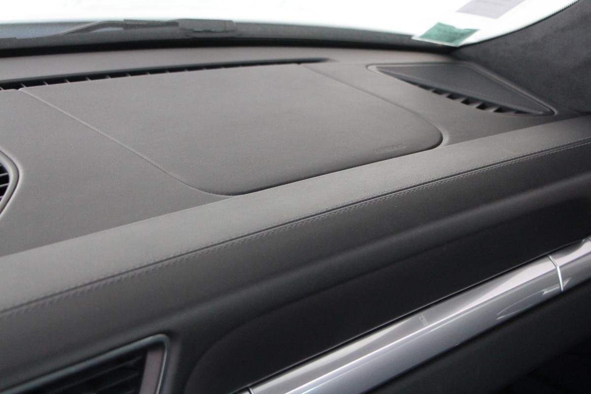 Porsche 911 - Photo 23