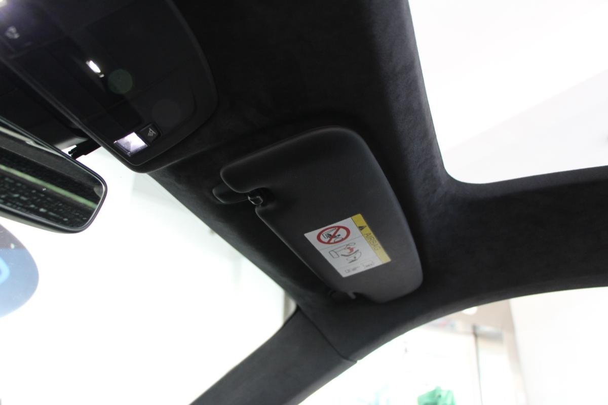 Porsche 911 - Photo 24