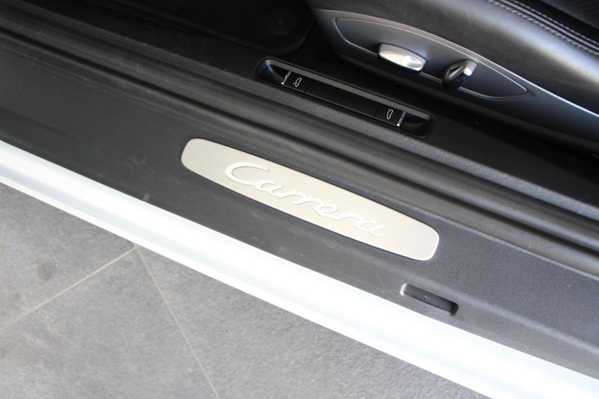 Porsche 911 - Photo 27