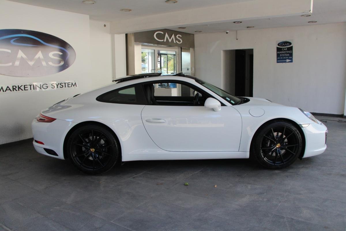 Porsche 911 - Photo 3
