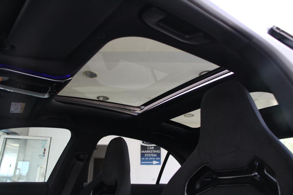 Mercedes Classe C - Photo 19