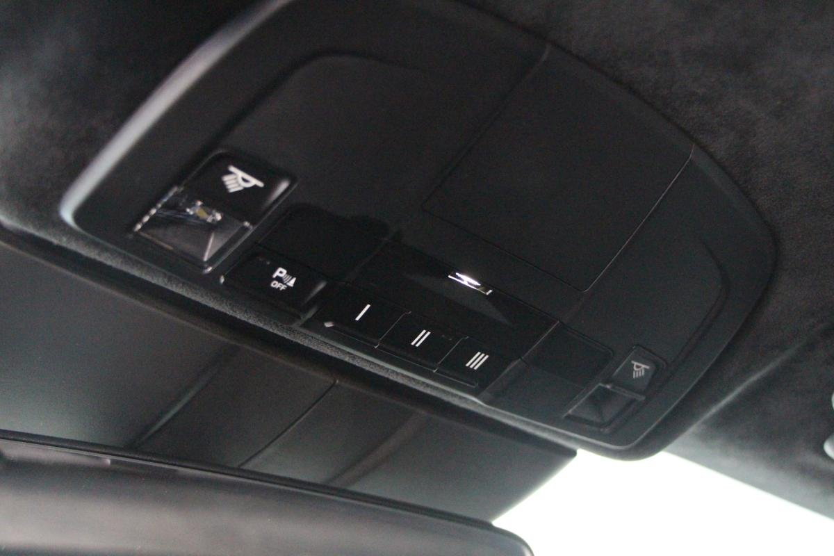 Porsche 911 - Photo 23