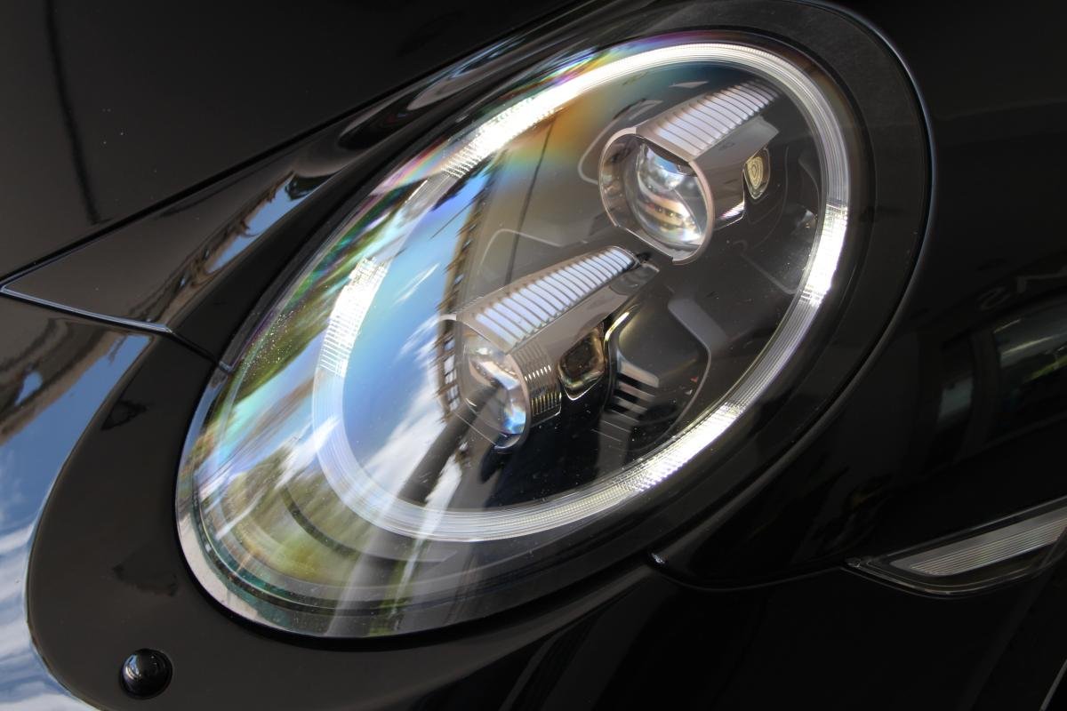 Porsche 911 - Photo 32