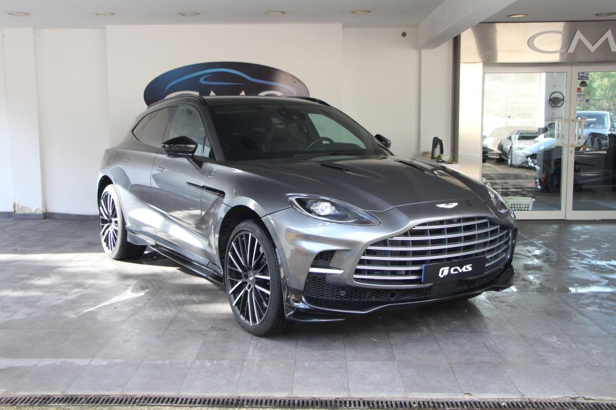Aston Martin DBX