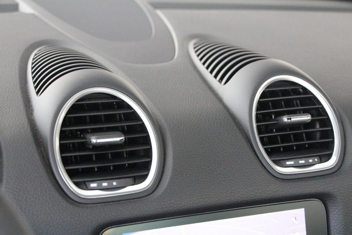 Porsche 718 Cayman - Photo 23