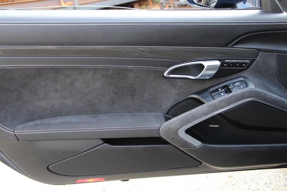 Porsche 911 - Photo 13