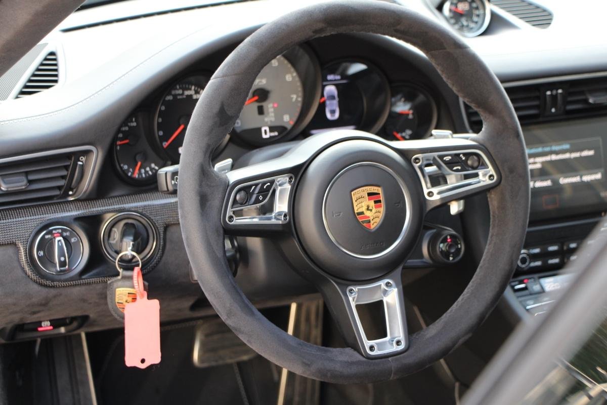 Porsche 911 - Photo 19