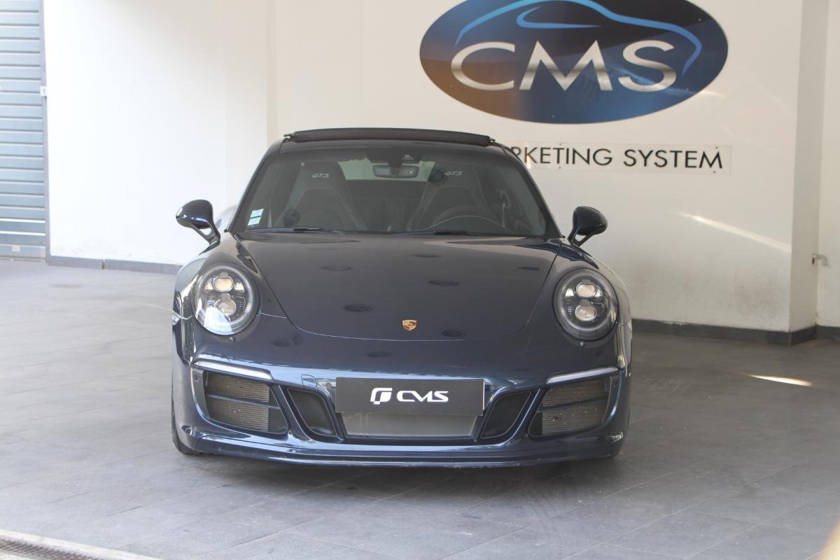 Porsche 911 - Photo 2