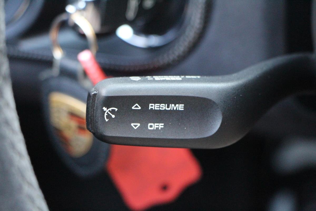 Porsche 911 - Photo 31